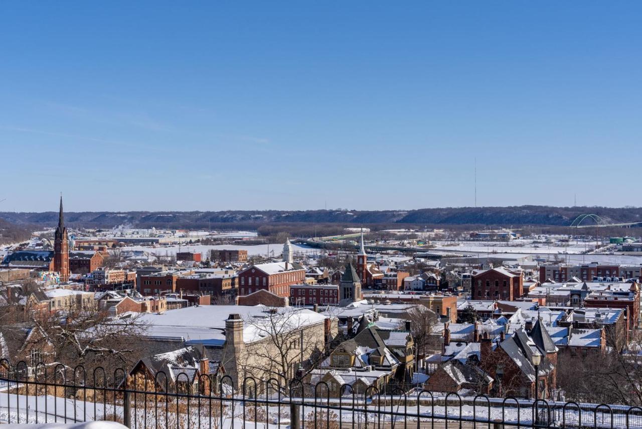 Dubuque'S Front Porch, Historic Charmer, Walk Downtown Esterno foto
