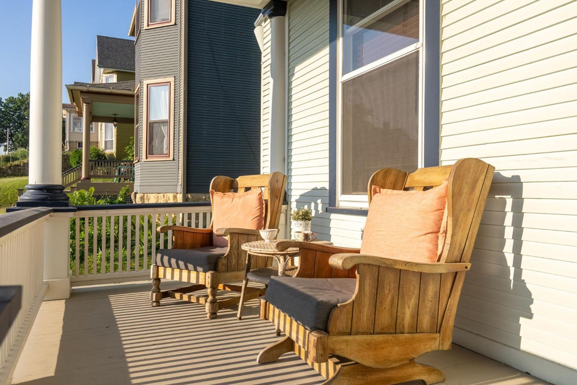 Dubuque'S Front Porch, Historic Charmer, Walk Downtown Esterno foto